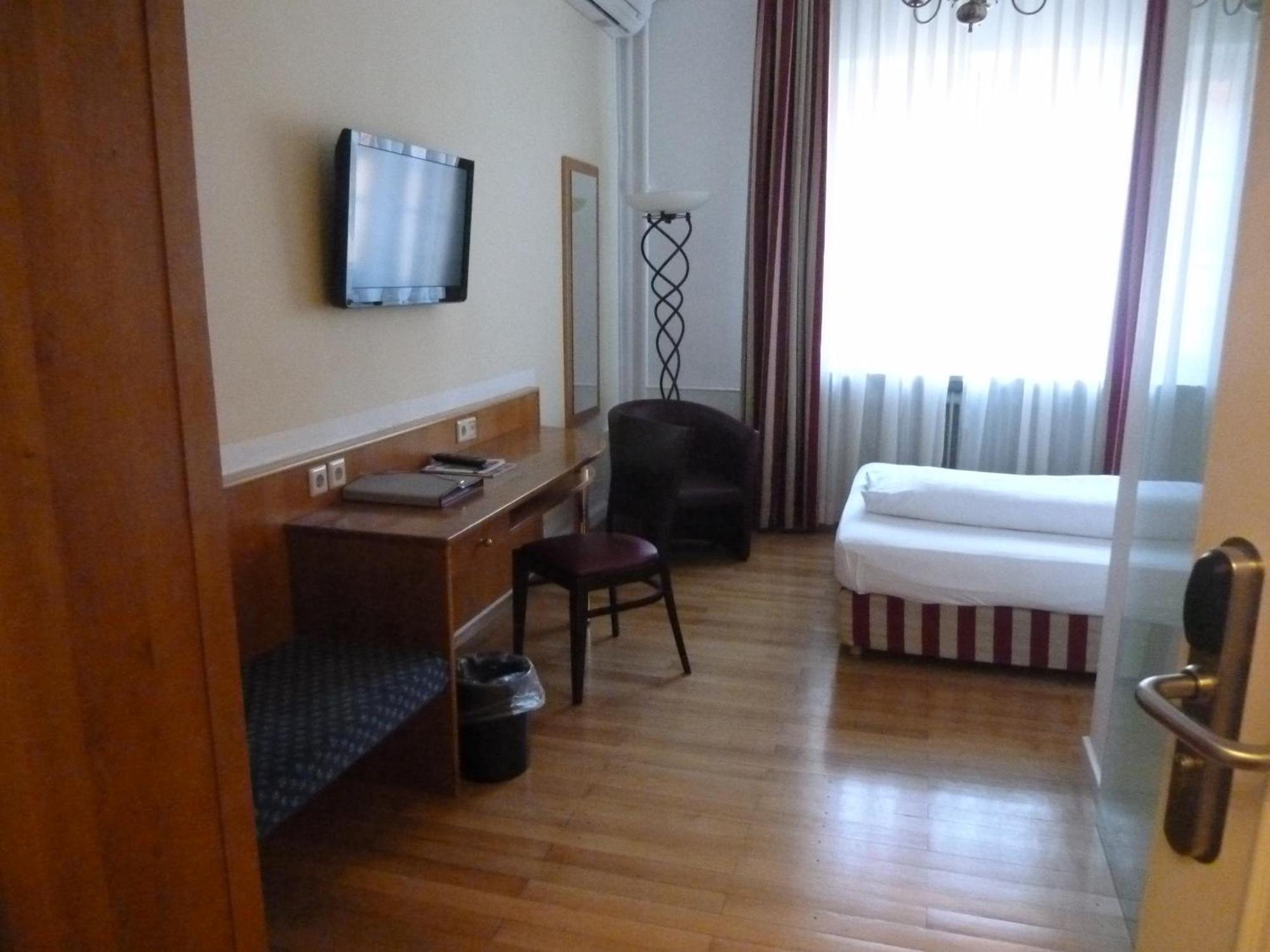 Hotel & Gasthaus Backmulde Heidelberg Extérieur photo